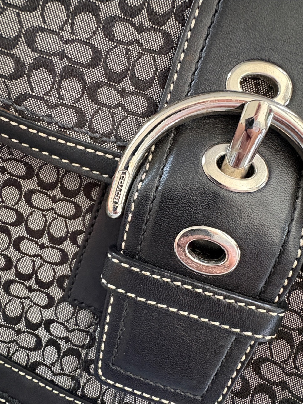Authentic Coach Soho F10926 Black Gray Signature C Canvas Y2K Shoulder Bag - Picture 14 of 16